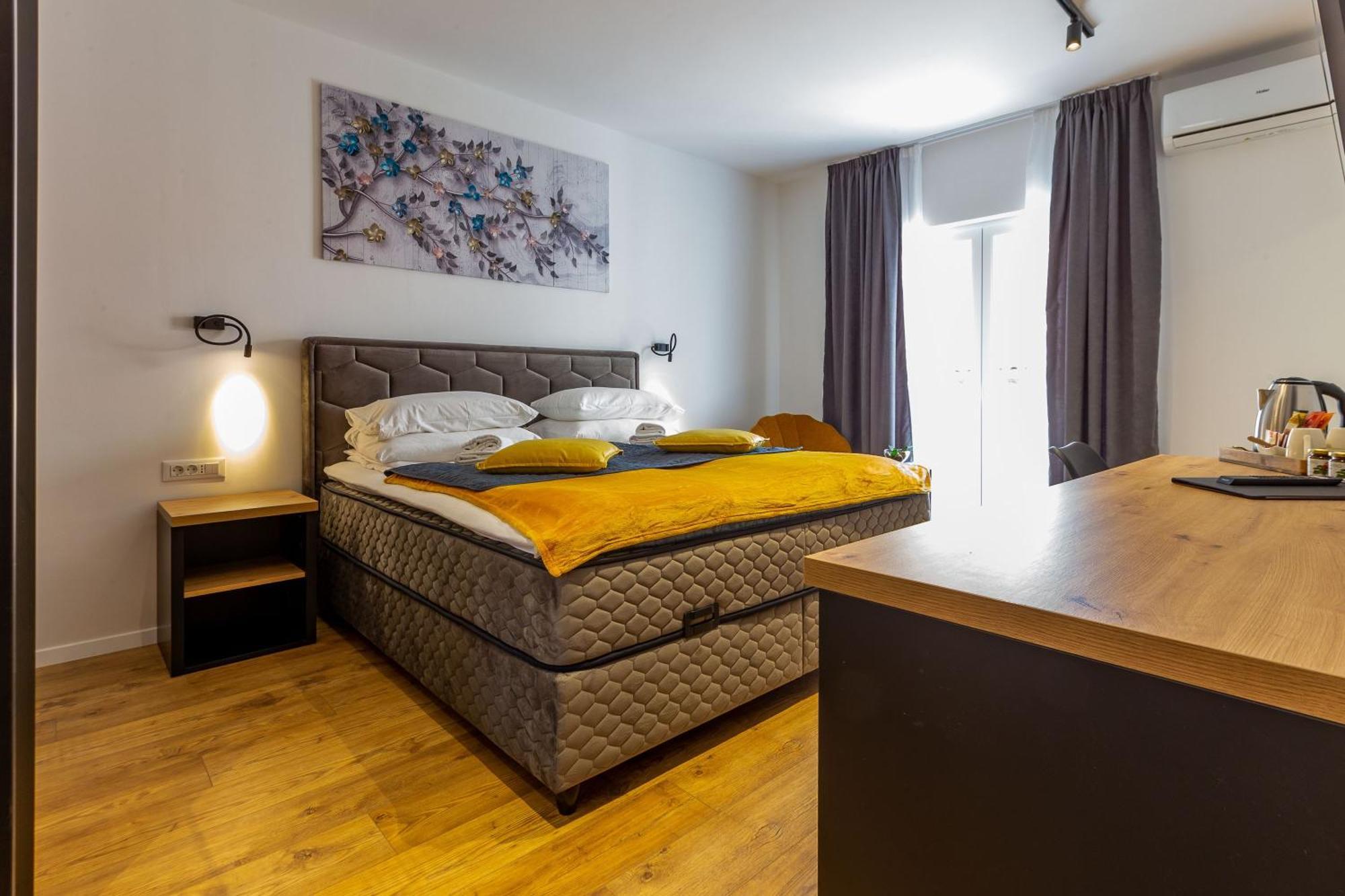 2M Exclusive Rooms زادار المظهر الخارجي الصورة