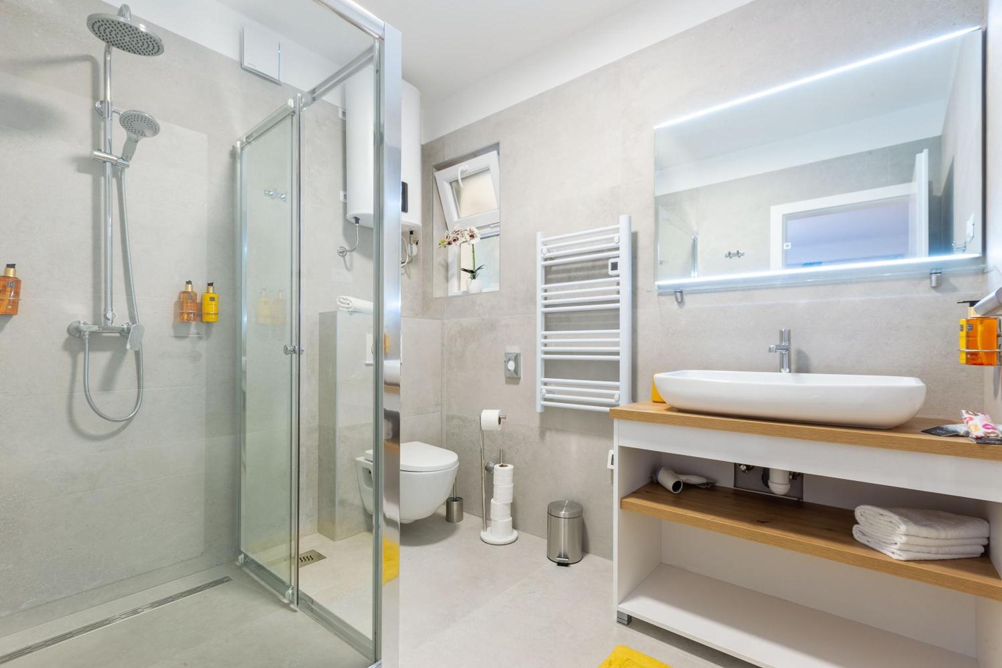 2M Exclusive Rooms زادار المظهر الخارجي الصورة